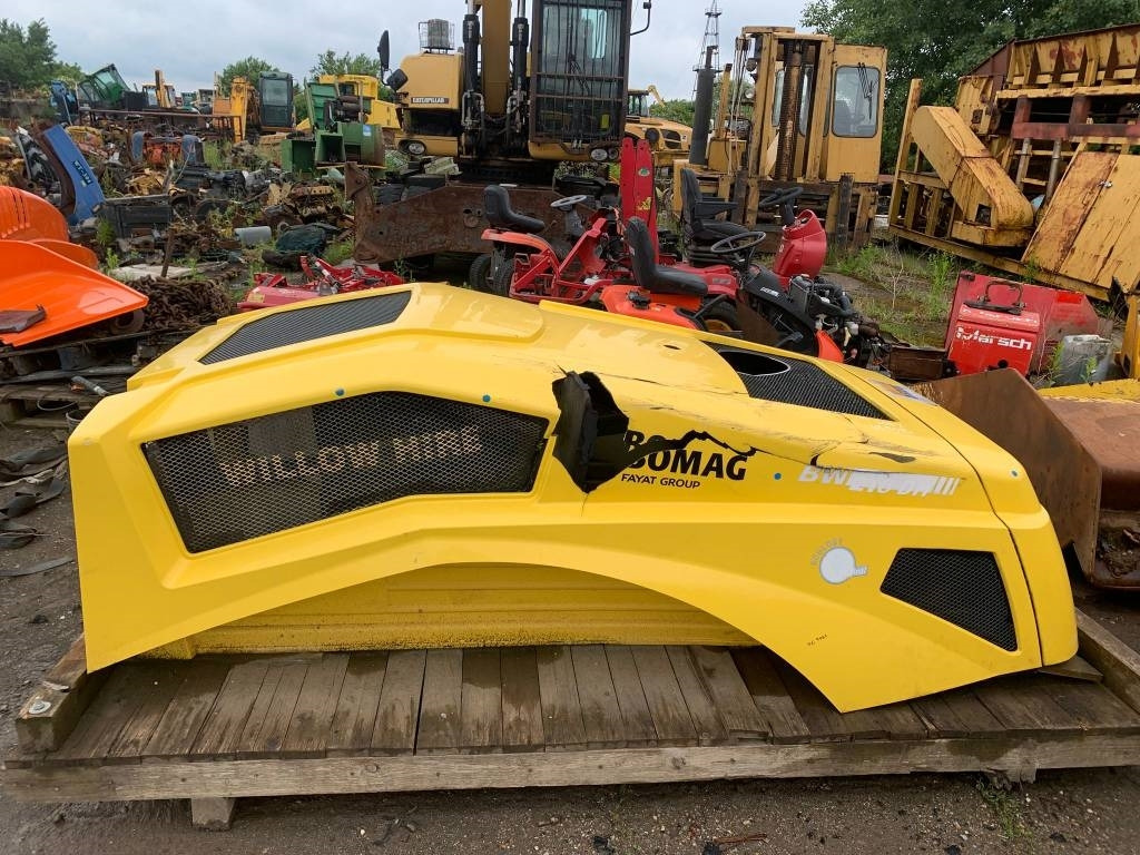 Bomag BW 216DH BONNET - Πλαίσιο/ Σασί για Κατασκευή μηχανήματα: φωτογραφία 2 Bomag BW 216DH BONNET - Πλαίσιο/ Σασί για Κατασκευή μηχανήματα: φωτογραφία 2