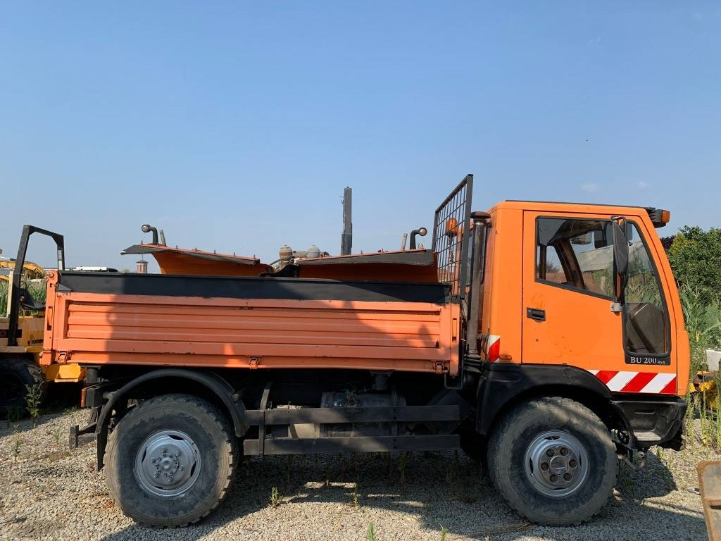 Bucher BU 200 - Φυσητήρας χιονιού: φωτογραφία 3 Bucher BU 200 - Φυσητήρας χιονιού: φωτογραφία 3