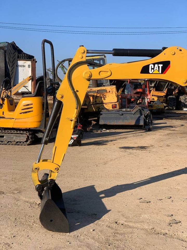 CAT 301.6C - Μίνι εκσκαφέας: φωτογραφία 4 CAT 301.6C - Μίνι εκσκαφέας: φωτογραφία 4