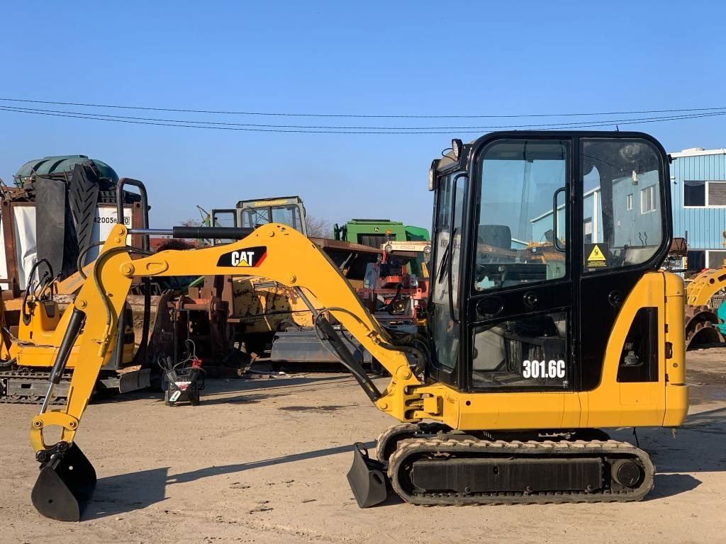CAT 301.6C - Μίνι εκσκαφέας: φωτογραφία 2 CAT 301.6C - Μίνι εκσκαφέας: φωτογραφία 2