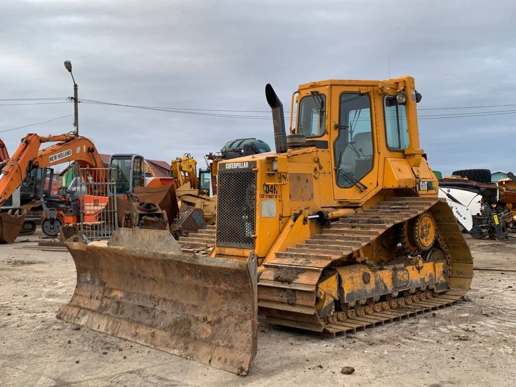 CAT D 4 H LGP II - Μπουλντόζα: φωτογραφία 1 CAT D 4 H LGP II - Μπουλντόζα: φωτογραφία 1