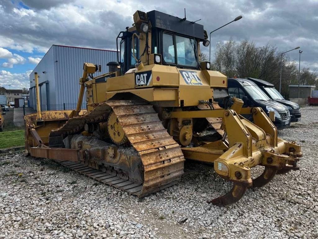 CAT D 6 T LGP - Μπουλντόζα: φωτογραφία 2 CAT D 6 T LGP - Μπουλντόζα: φωτογραφία 2