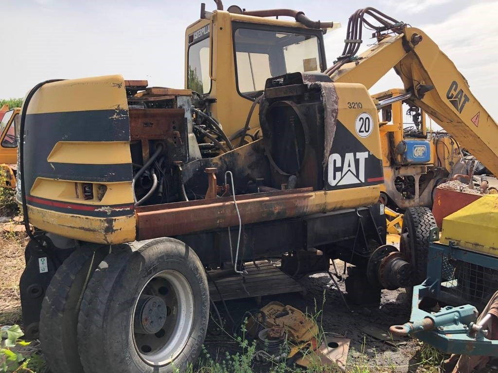 CAT M 312 FOR PARTS - Τροχοφόρος εκσκαφέας: φωτογραφία 5 CAT M 312 FOR PARTS - Τροχοφόρος εκσκαφέας: φωτογραφία 5