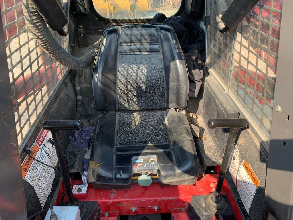 Φορτωτής πλάγιας ολίσθησης Gehl SL5625: φωτογραφία 13 Φορτωτής πλάγιας ολίσθησης Gehl SL5625: φωτογραφία 13