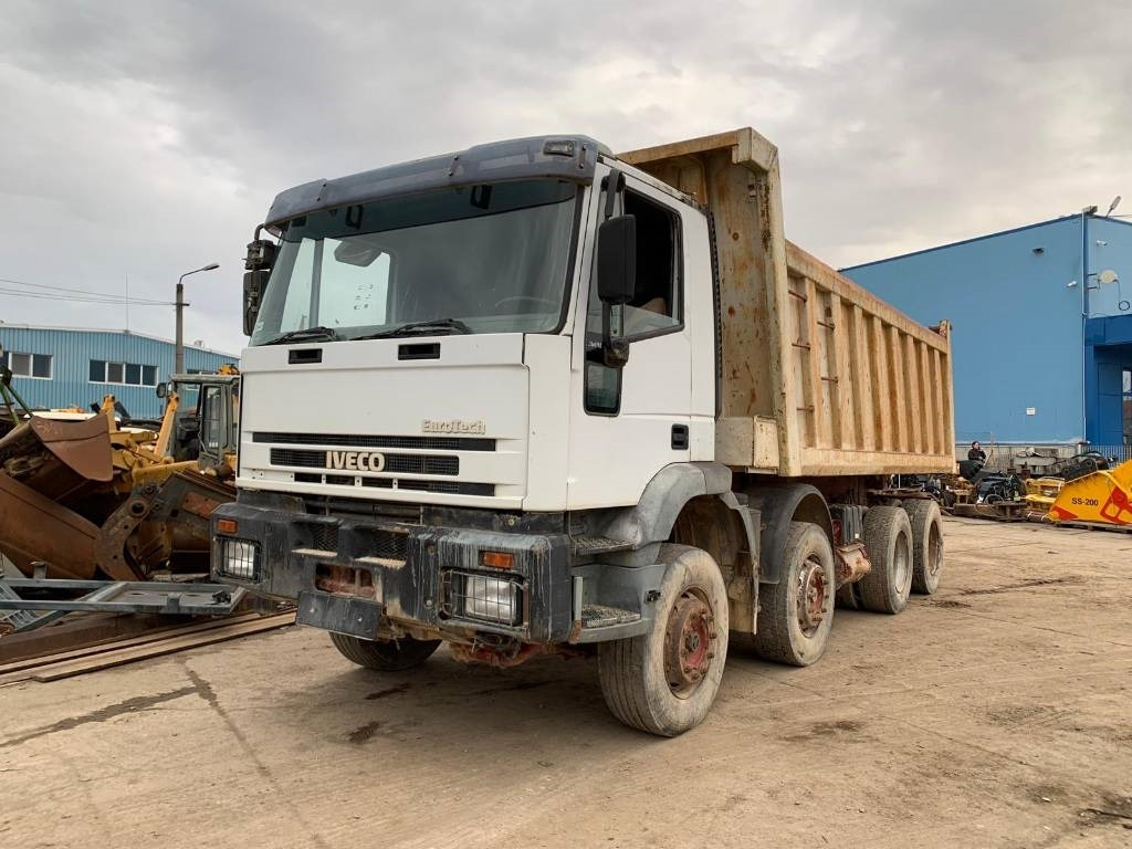 Iveco Eurotech - Φορτηγό ανατρεπόμενο: φωτογραφία 1 Iveco Eurotech - Φορτηγό ανατρεπόμενο: φωτογραφία 1