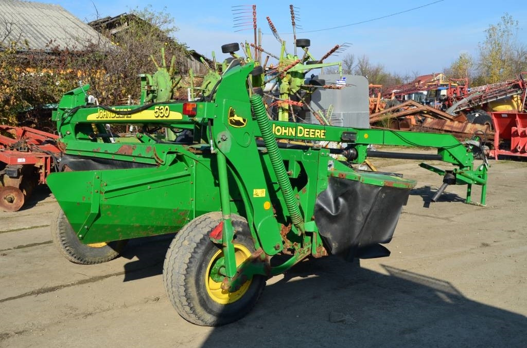 John Deere 530 - Χορτοκοπτικό: φωτογραφία 2 John Deere 530 - Χορτοκοπτικό: φωτογραφία 2