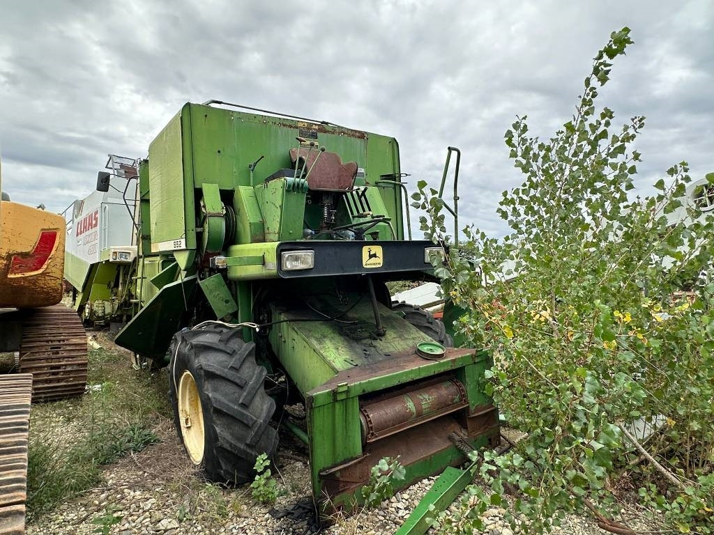 John Deere 952 FOR PARTS - Θεριζοαλωνιστική μηχανή: φωτογραφία 1 John Deere 952 FOR PARTS - Θεριζοαλωνιστική μηχανή: φωτογραφία 1