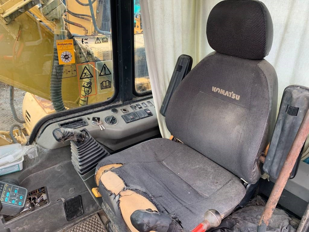 Ερπυστριοφόρος εκσκαφέας Komatsu PC 180 LC-6K: φωτογραφία 7