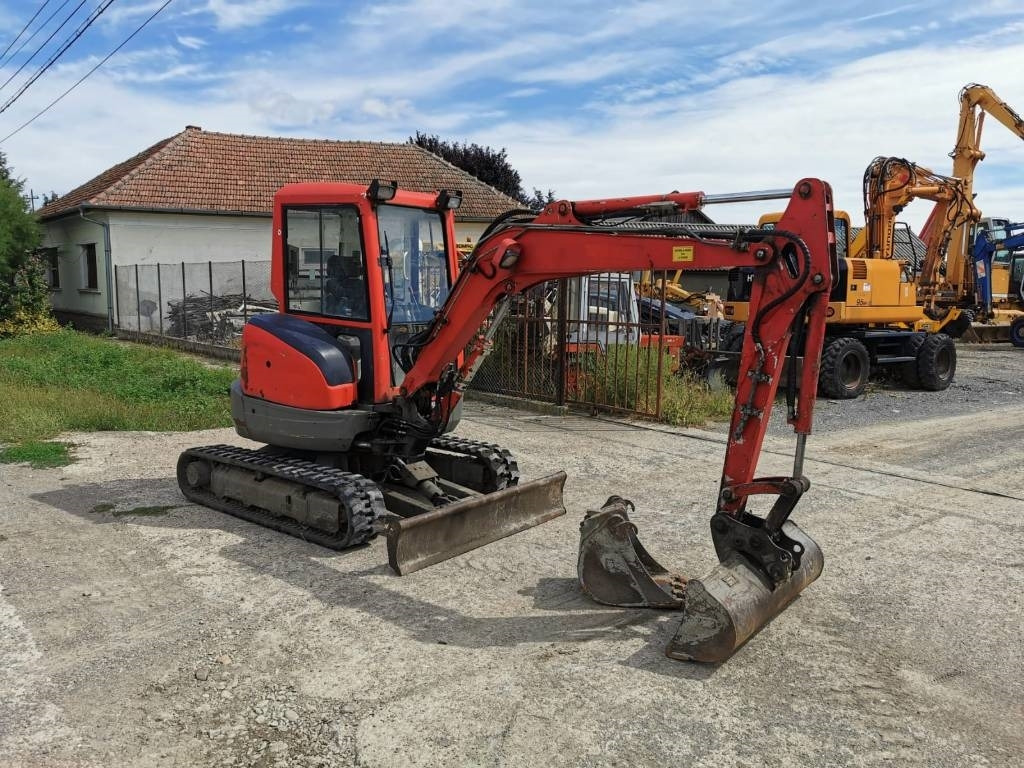 Kubota U 35-3 - Μίνι εκσκαφέας: φωτογραφία 2 Kubota U 35-3 - Μίνι εκσκαφέας: φωτογραφία 2