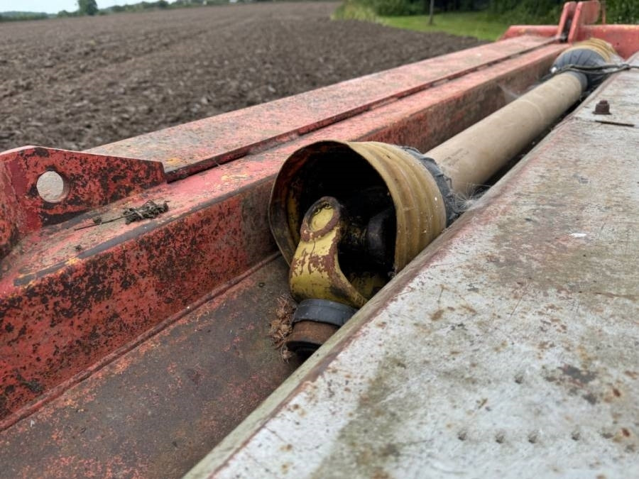 Kuhn 6 - Γεωργικά μηχανήματα: φωτογραφία 5 Kuhn 6 - Γεωργικά μηχανήματα: φωτογραφία 5