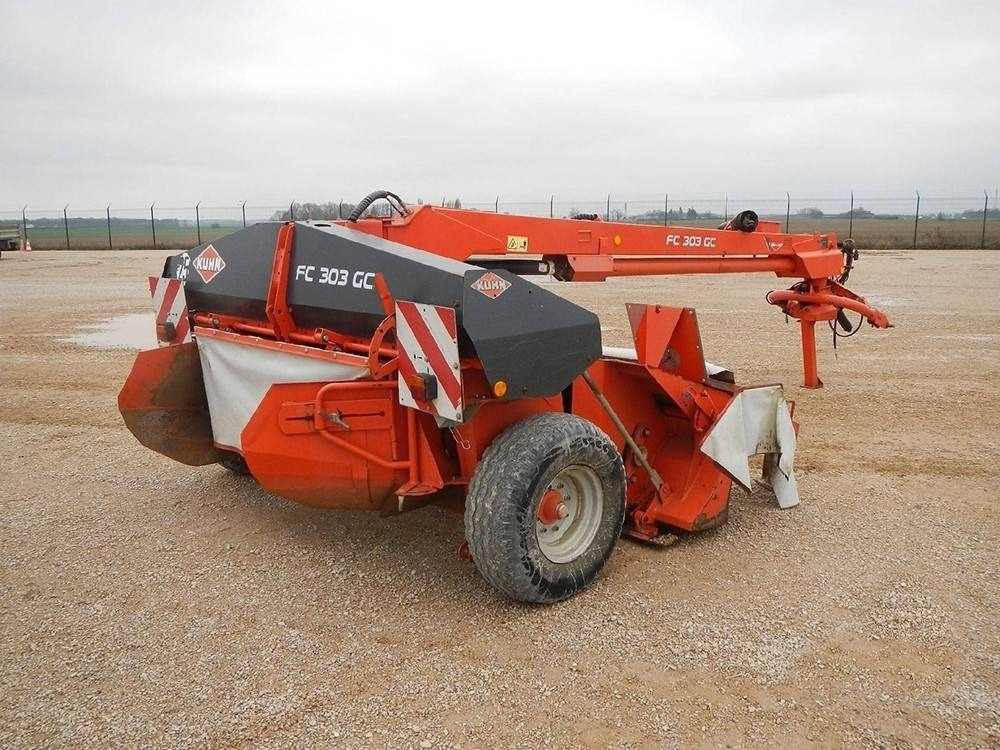 Kuhn FC 303 G C - Χορτοκοπτικό: φωτογραφία 2 Kuhn FC 303 G C - Χορτοκοπτικό: φωτογραφία 2