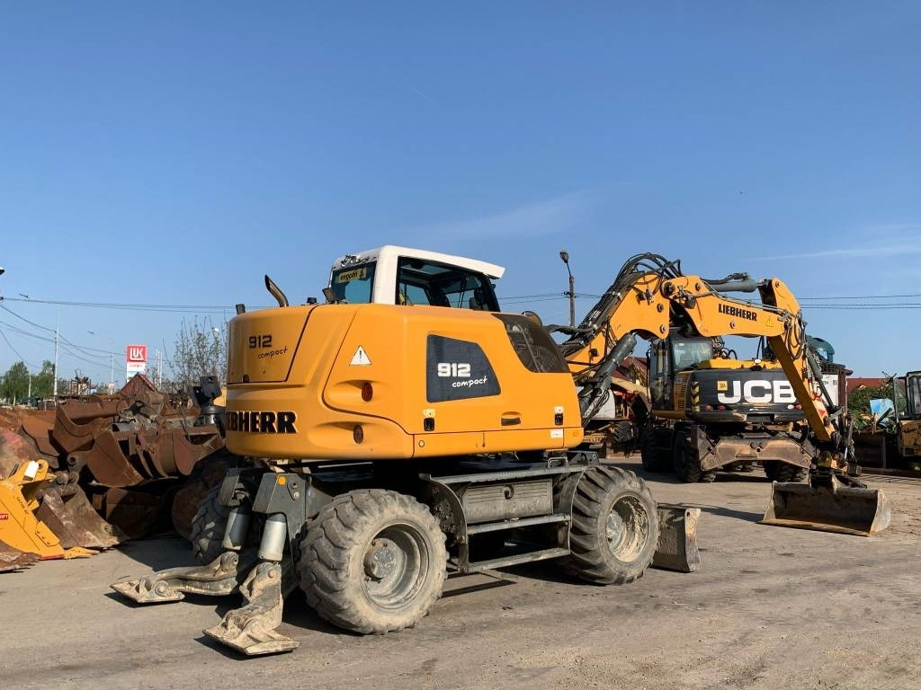 Liebherr A912 Compact+Engcon Rototilt - Τροχοφόρος εκσκαφέας: φωτογραφία 4 Liebherr A912 Compact+Engcon Rototilt - Τροχοφόρος εκσκαφέας: φωτογραφία 4