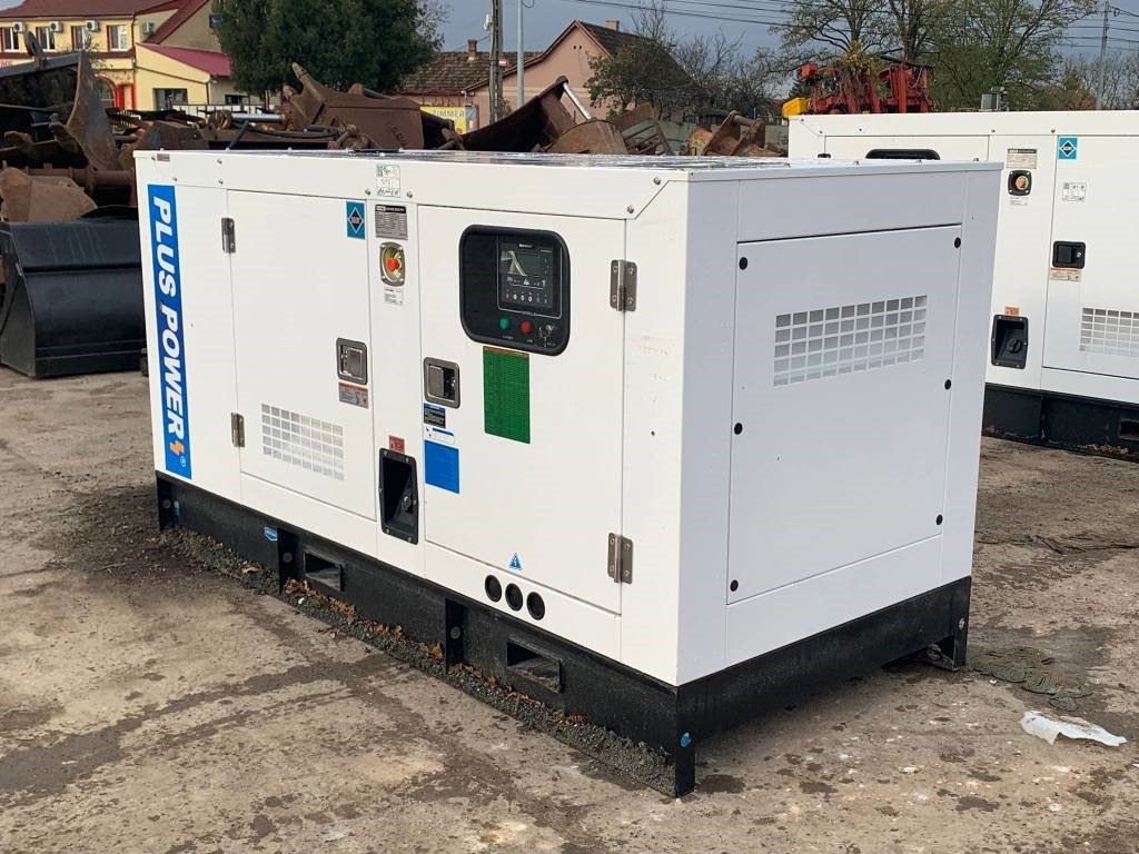 Plus Power GF2-100 - Βιομηχανική γεννήτρια: φωτογραφία 3 Plus Power GF2-100 - Βιομηχανική γεννήτρια: φωτογραφία 3