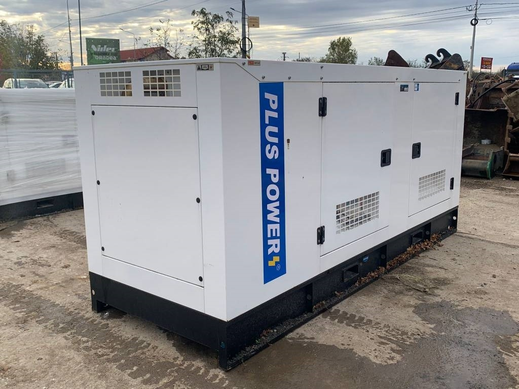 Plus Power GF2-180 - Βιομηχανική γεννήτρια: φωτογραφία 3 Plus Power GF2-180 - Βιομηχανική γεννήτρια: φωτογραφία 3