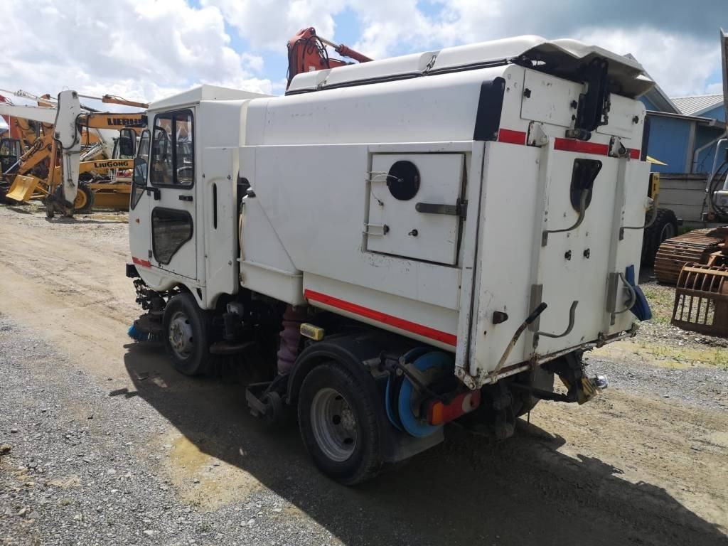 Scarab Minor VM - Σάρωθρο δρόμων: φωτογραφία 3 Scarab Minor VM - Σάρωθρο δρόμων: φωτογραφία 3