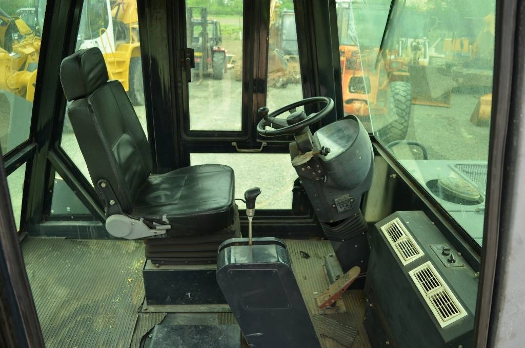 Sinoway LTP1016H - Πνευματικός οδοστρωτήρας: φωτογραφία 5 Sinoway LTP1016H - Πνευματικός οδοστρωτήρας: φωτογραφία 5