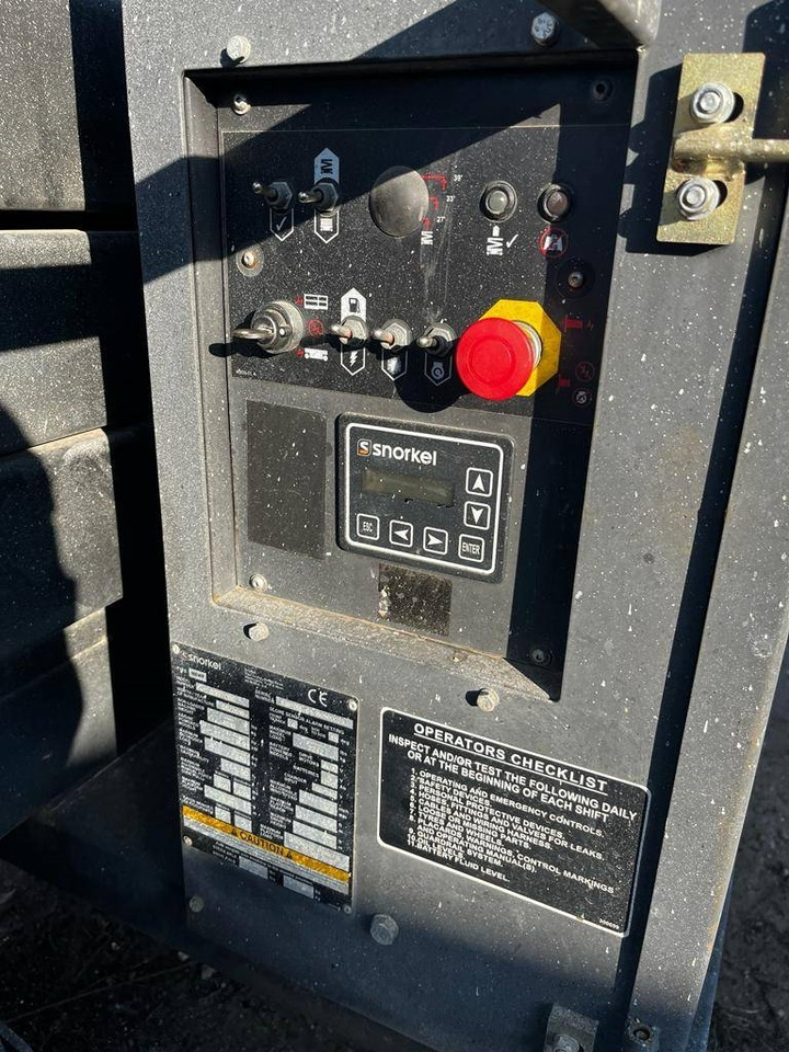 Snorkel S3970BE - Ψαλιδωτό ανυψωτικό: φωτογραφία 3 Snorkel S3970BE - Ψαλιδωτό ανυψωτικό: φωτογραφία 3