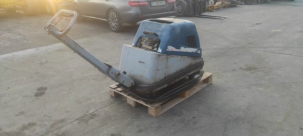 Swepac FB455 - Δονητική πλάκα: φωτογραφία 2 Swepac FB455 - Δονητική πλάκα: φωτογραφία 2