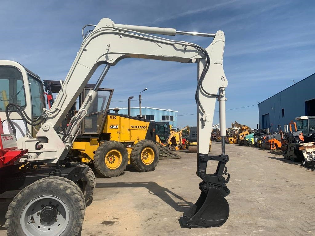 Takeuchi TB070W - Τροχοφόρος εκσκαφέας: φωτογραφία 5 Takeuchi TB070W - Τροχοφόρος εκσκαφέας: φωτογραφία 5