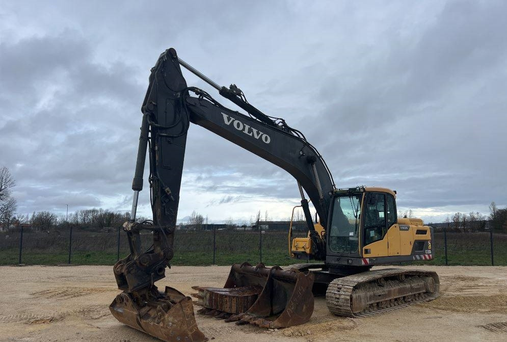 Volvo EC 220 DL - Ερπυστριοφόρος εκσκαφέας: φωτογραφία 1 Volvo EC 220 DL - Ερπυστριοφόρος εκσκαφέας: φωτογραφία 1