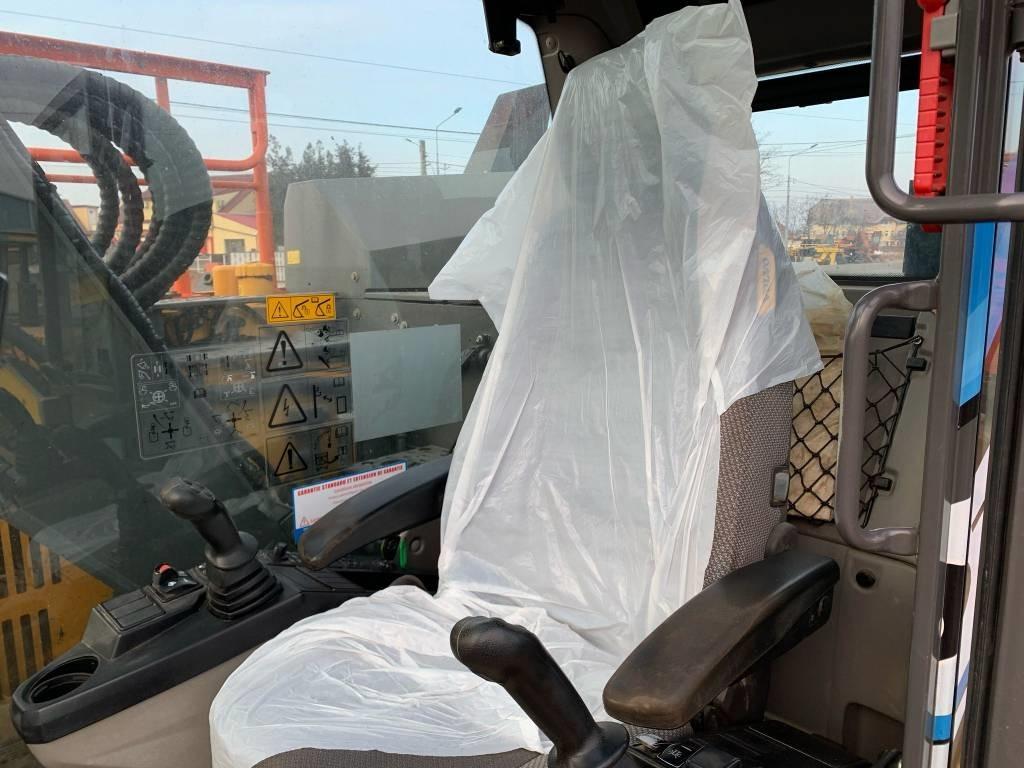 Ερπυστριοφόρος εκσκαφέας Volvo ECR145EL: φωτογραφία 13