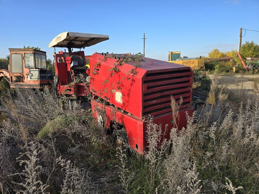Wirtgen W 600 DC FOR PARTS  - Διαστρωτήρας ασφάλτου: φωτογραφία 1 Wirtgen W 600 DC FOR PARTS  - Διαστρωτήρας ασφάλτου: φωτογραφία 1