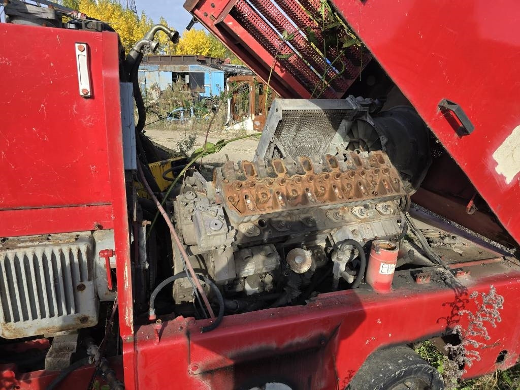 Wirtgen W 600 DC FOR PARTS  - Διαστρωτήρας ασφάλτου: φωτογραφία 5 Wirtgen W 600 DC FOR PARTS  - Διαστρωτήρας ασφάλτου: φωτογραφία 5