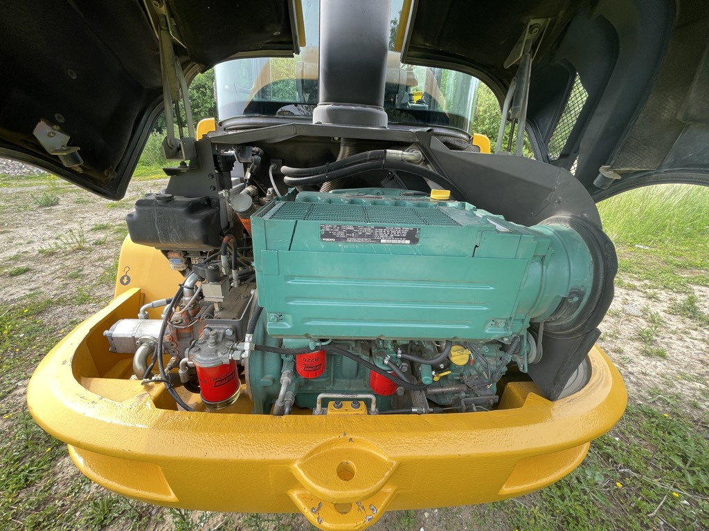 Volvo L30B PRO - Ελαστιχοφόρος φορτωτής: φωτογραφία 3 Volvo L30B PRO - Ελαστιχοφόρος φορτωτής: φωτογραφία 3