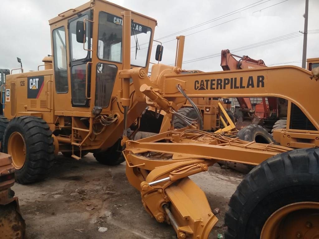 Caterpillar 12G - Γκρέιντερ: φωτογραφία 2 Caterpillar 12G - Γκρέιντερ: φωτογραφία 2