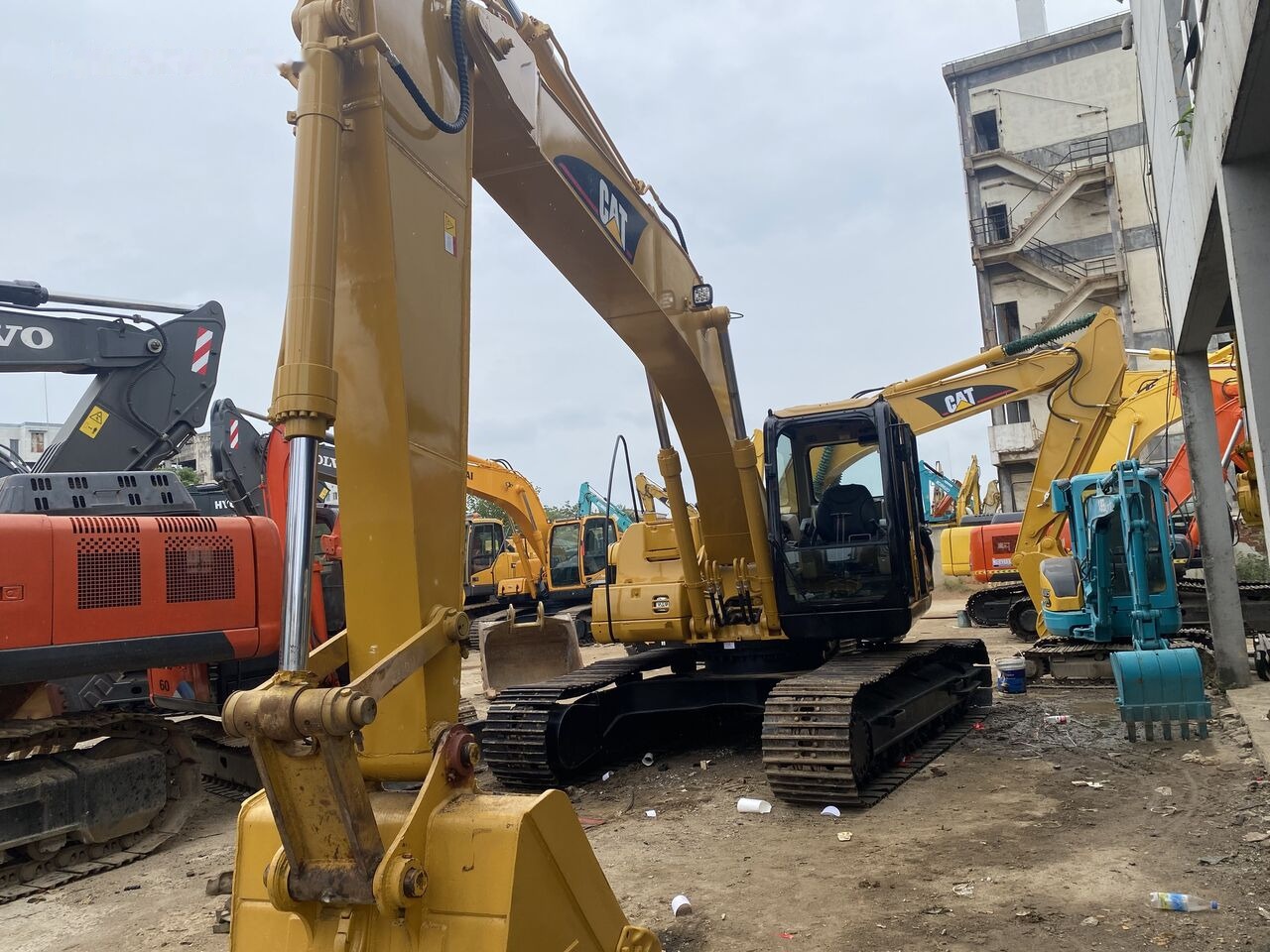 Caterpillar 320CL - Ερπυστριοφόρος εκσκαφέας: φωτογραφία 3 Caterpillar 320CL - Ερπυστριοφόρος εκσκαφέας: φωτογραφία 3