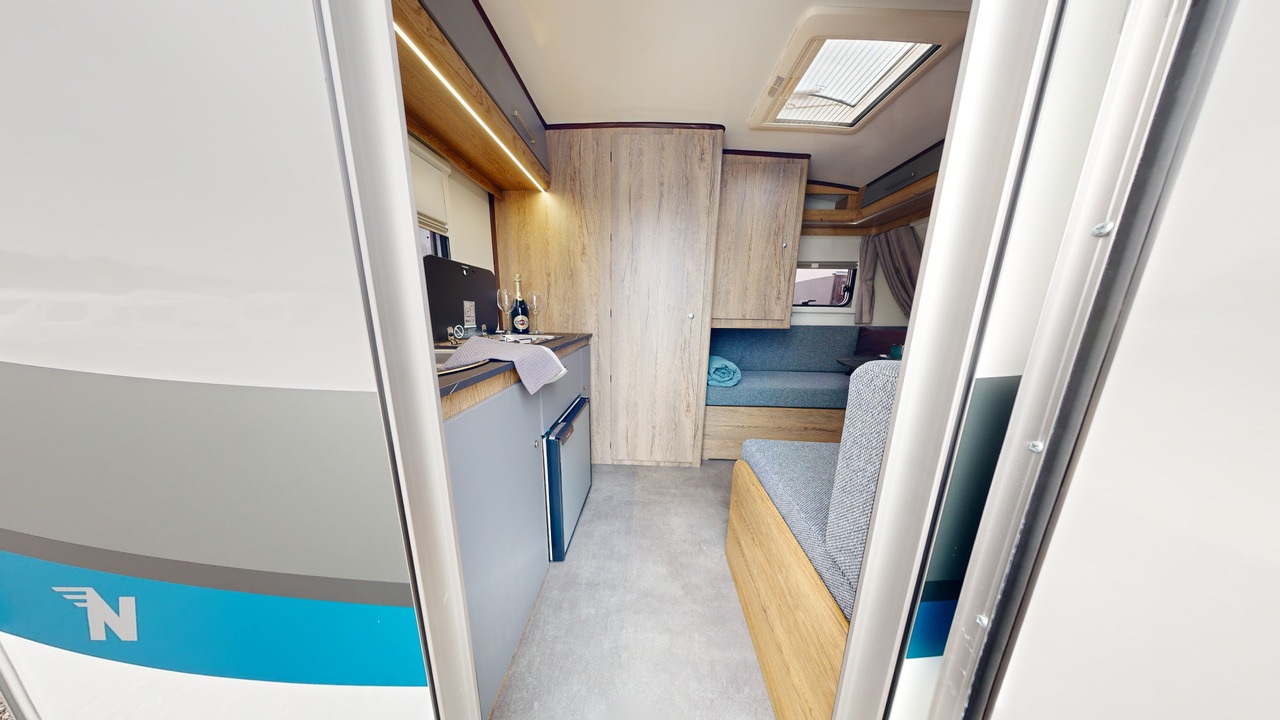 Niewiadów NTL SPORT 750kg 3 person N-SPORT NTL Best price - Ρυμουλκούμενο τροχόσπιτο: φωτογραφία 5 Niewiadów NTL SPORT 750kg 3 person N-SPORT NTL Best price - Ρυμουλκούμενο τροχόσπιτο: φωτογραφία 5