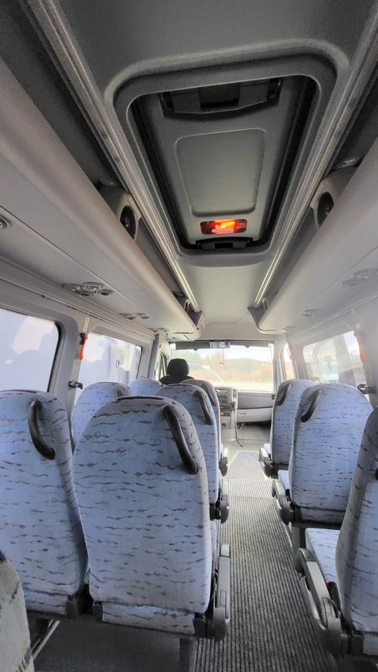 Μίσθωση Mercedes-Benz Sprinter 518 CDI - 24 miejsca + 3 stojące Mercedes-Benz Sprinter 518 CDI - 24 miejsca + 3 stojące: φωτογραφία 11