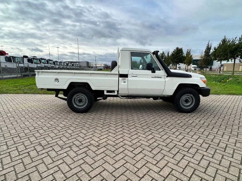 Toyota Land Cruiser HZJ79 4x4 4.2D Single Cab - EURO 3 - NEW!! 6 UNITS directly available - Ημιφορτηγό, Διπλοκάμπινο ελαφρύ επαγγελματικό: φωτογραφία 5 Toyota Land Cruiser HZJ79 4x4 4.2D Single Cab - EURO 3 - NEW!! 6 UNITS directly available - Ημιφορτηγό, Διπλοκάμπινο ελαφρύ επαγγελματικό: φωτογραφία 5