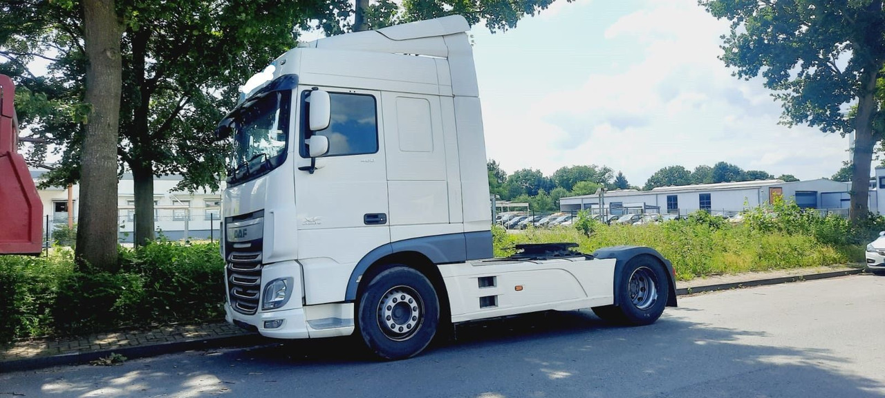DAF XF106-460PS 1-Hand - Τράκτορας: φωτογραφία 2 DAF XF106-460PS 1-Hand - Τράκτορας: φωτογραφία 2