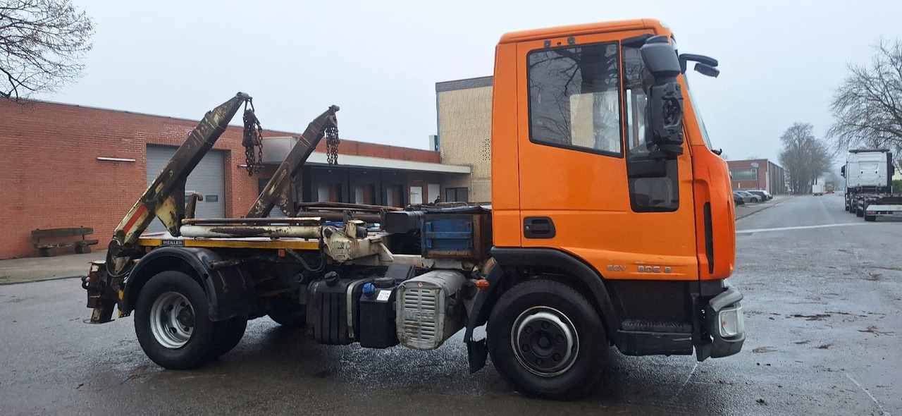 Iveco 80E18K 4x2 Absetzkipper - Φορτηγό καδοφόρος φορτωτής: φωτογραφία 4 Iveco 80E18K 4x2 Absetzkipper - Φορτηγό καδοφόρος φορτωτής: φωτογραφία 4