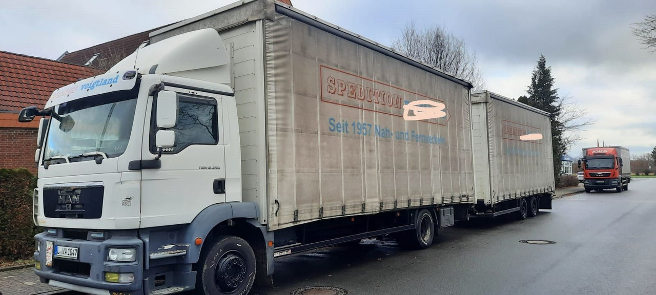 MAN 12.250 TGM Jumbo Mit Anhänger - Φορτηγό μουσαμάς, Τρέιλερ κουρτίνα: φωτογραφία 1 MAN 12.250 TGM Jumbo Mit Anhänger - Φορτηγό μουσαμάς, Τρέιλερ κουρτίνα: φωτογραφία 1