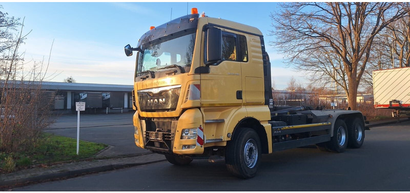 MAN 26.480 TGX - Φορτηγό φόρτωσης γάντζου: φωτογραφία 2 MAN 26.480 TGX - Φορτηγό φόρτωσης γάντζου: φωτογραφία 2