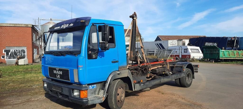 MAN L2000 Abrollkipper - Φορτηγό φόρτωσης γάντζου: φωτογραφία 1 MAN L2000 Abrollkipper - Φορτηγό φόρτωσης γάντζου: φωτογραφία 1