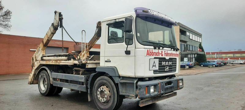 MAN ME 18.250PS Absetzkipper Meiller/Aufbau /Tele - Φορτηγό καδοφόρος φορτωτής: φωτογραφία 1 MAN ME 18.250PS Absetzkipper Meiller/Aufbau /Tele - Φορτηγό καδοφόρος φορτωτής: φωτογραφία 1