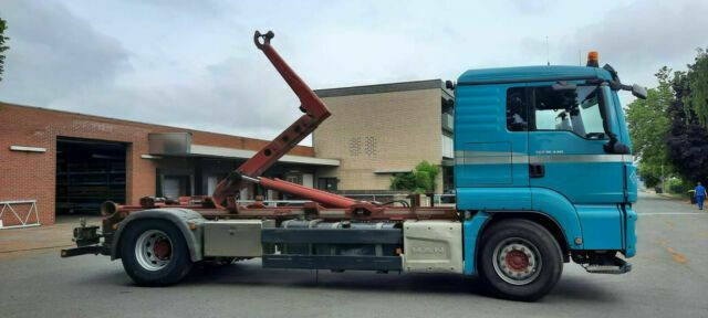 MAN TGS 18.440 Abroller mit Funk +Kran vor - Φορτηγό φόρτωσης γάντζου, Φορτηγό με γερανό: φωτογραφία 3 MAN TGS 18.440 Abroller mit Funk +Kran vor - Φορτηγό φόρτωσης γάντζου, Φορτηγό με γερανό: φωτογραφία 3