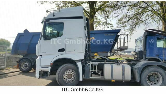 Mercedes-Benz 1840 Actros G.Haus-Hochdach German Truck Vollau - Τράκτορας: φωτογραφία 1 Mercedes-Benz 1840 Actros G.Haus-Hochdach German Truck Vollau - Τράκτορας: φωτογραφία 1