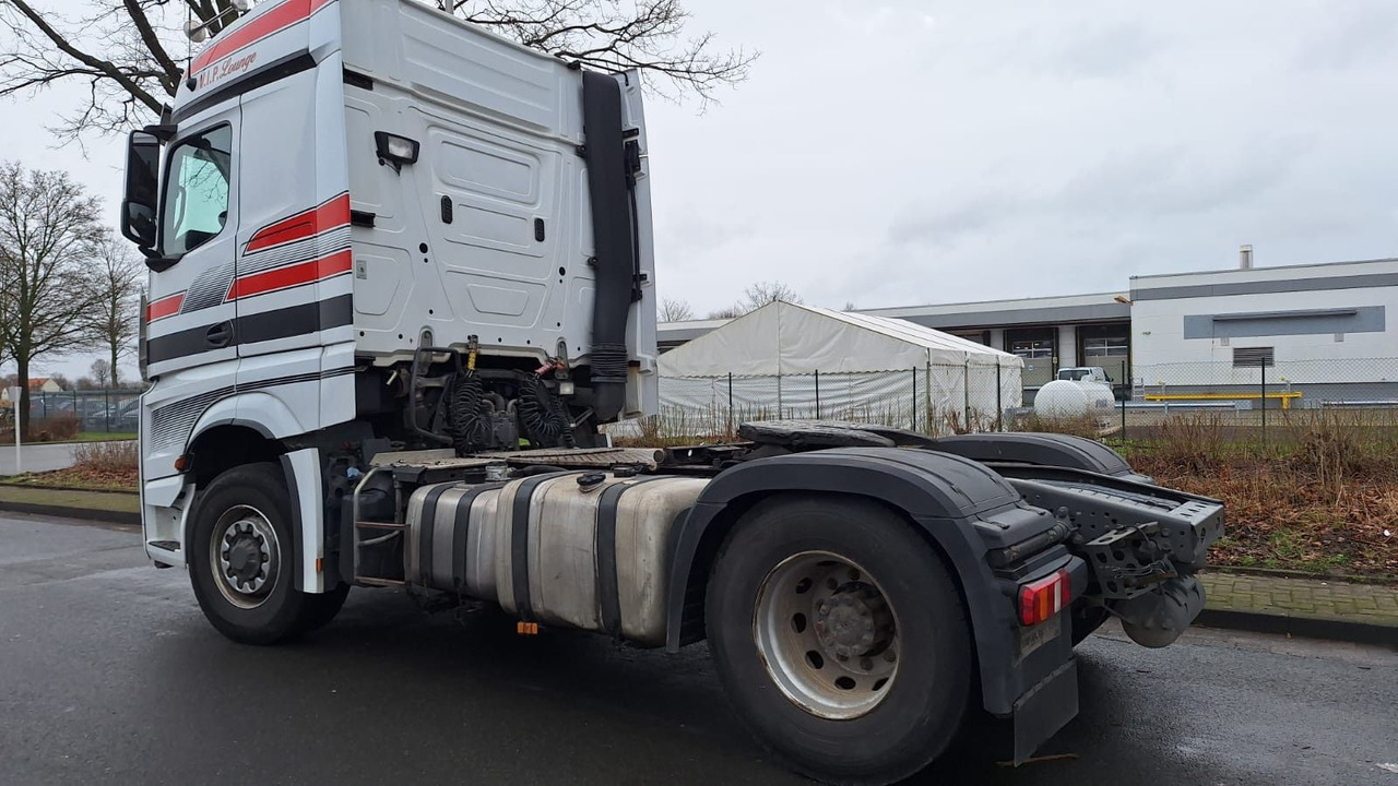 Mercedes-Benz 1845 Arocs 4x4 HD 1-Hand - Τράκτορας: φωτογραφία 3 Mercedes-Benz 1845 Arocs 4x4 HD 1-Hand - Τράκτορας: φωτογραφία 3