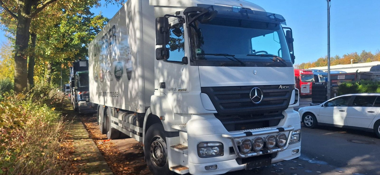Mercedes-Benz 2540 Koffer mit LBW - Φορτηγό κόφα: φωτογραφία 3 Mercedes-Benz 2540 Koffer mit LBW - Φορτηγό κόφα: φωτογραφία 3