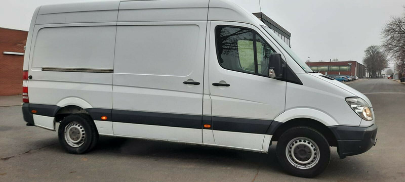 Mercedes-Benz 300-serie 313 Kstenwagen - Βαν: φωτογραφία 3 Mercedes-Benz 300-serie 313 Kstenwagen - Βαν: φωτογραφία 3