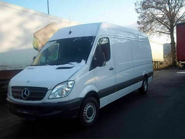 Mercedes-Benz 311 Maxi Lang Hoch German Truck - Βαν: φωτογραφία 2 Mercedes-Benz 311 Maxi Lang Hoch German Truck - Βαν: φωτογραφία 2