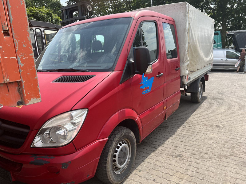 Mercedes-Benz 319 Doka - Επαγγελματικό αυτοκίνητο με μουσαμά, Διπλοκάμπινο ελαφρύ επαγγελματικό: φωτογραφία 5 Mercedes-Benz 319 Doka - Επαγγελματικό αυτοκίνητο με μουσαμά, Διπλοκάμπινο ελαφρύ επαγγελματικό: φωτογραφία 5