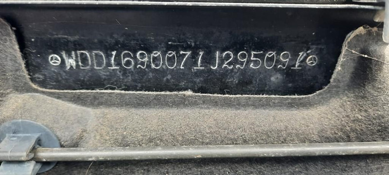 Mercedes-Benz A-Klasse 180 CDI AVANTGARDE - Hatchback: φωτογραφία 5 Mercedes-Benz A-Klasse 180 CDI AVANTGARDE - Hatchback: φωτογραφία 5