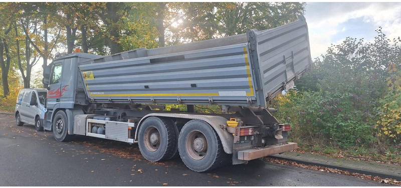 Mercedes-Benz Actros 2651 - Φορτηγό ανατρεπόμενο: φωτογραφία 3 Mercedes-Benz Actros 2651 - Φορτηγό ανατρεπόμενο: φωτογραφία 3