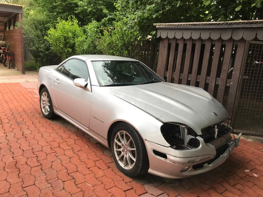 Mercedes-Benz SLK 200 Kompressor - Αυτοκίνητο: φωτογραφία 4 Mercedes-Benz SLK 200 Kompressor - Αυτοκίνητο: φωτογραφία 4