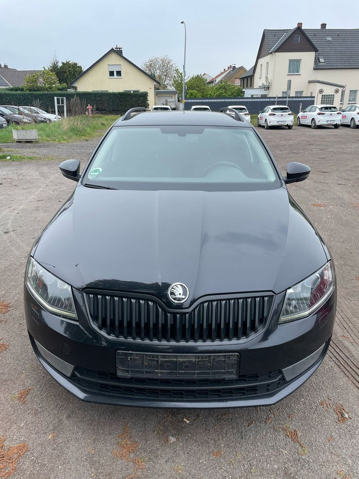 Skoda Octavia 2.0 TDI Green tec Solution Combi - Αυτοκίνητο: φωτογραφία 4 Skoda Octavia 2.0 TDI Green tec Solution Combi - Αυτοκίνητο: φωτογραφία 4